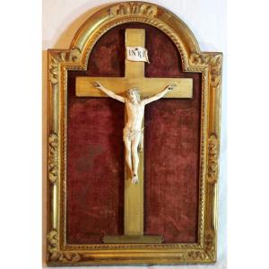Framed Carved Ivory Christ – Souvenir Plaque Of Father Hamel (1893-1918) - Lis25ivo001