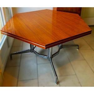 Rare Giancarlo Piretti Design Table From The 1970s