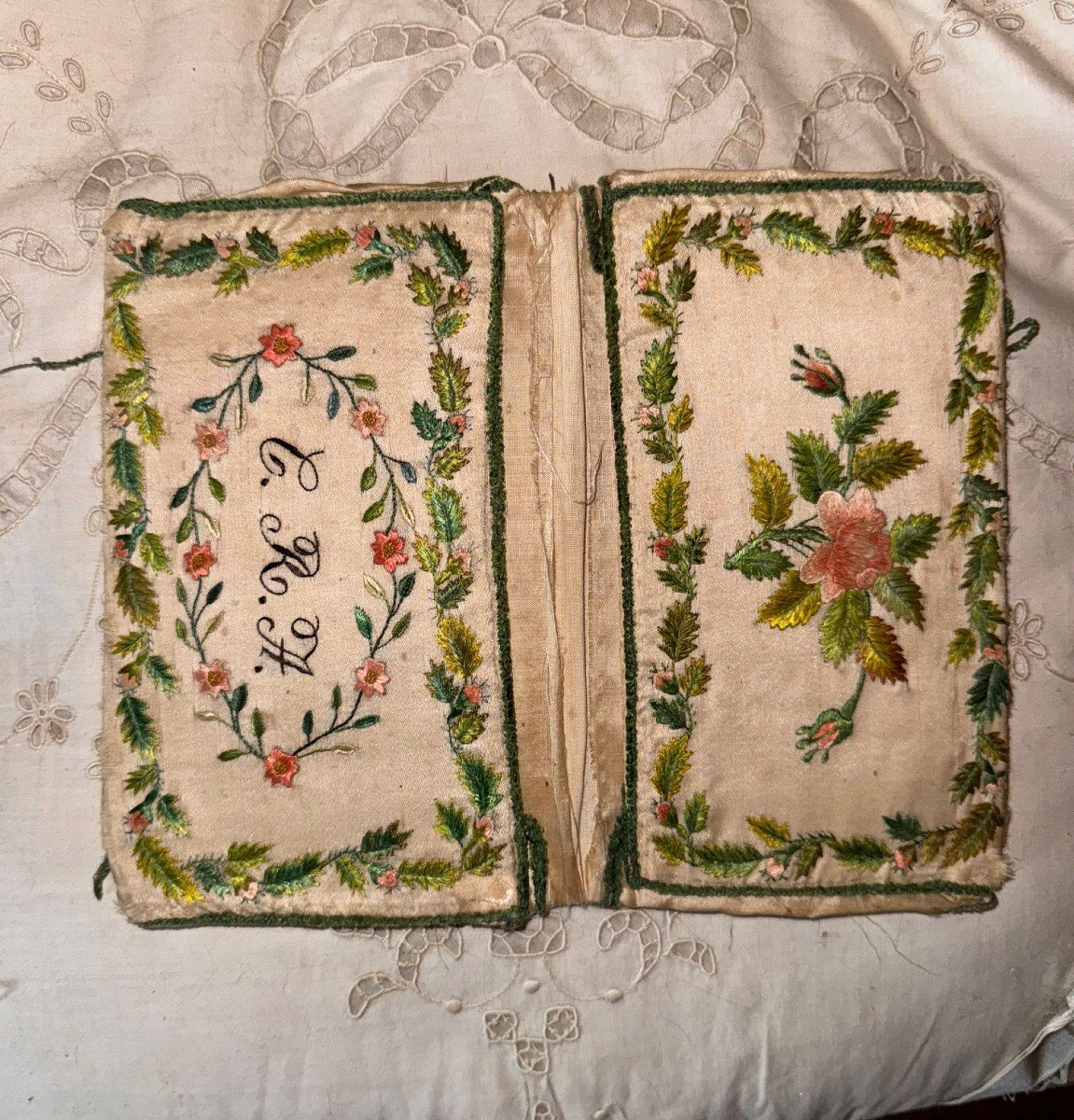 Portafoglio ricamato del XVIII secolo-photo-3