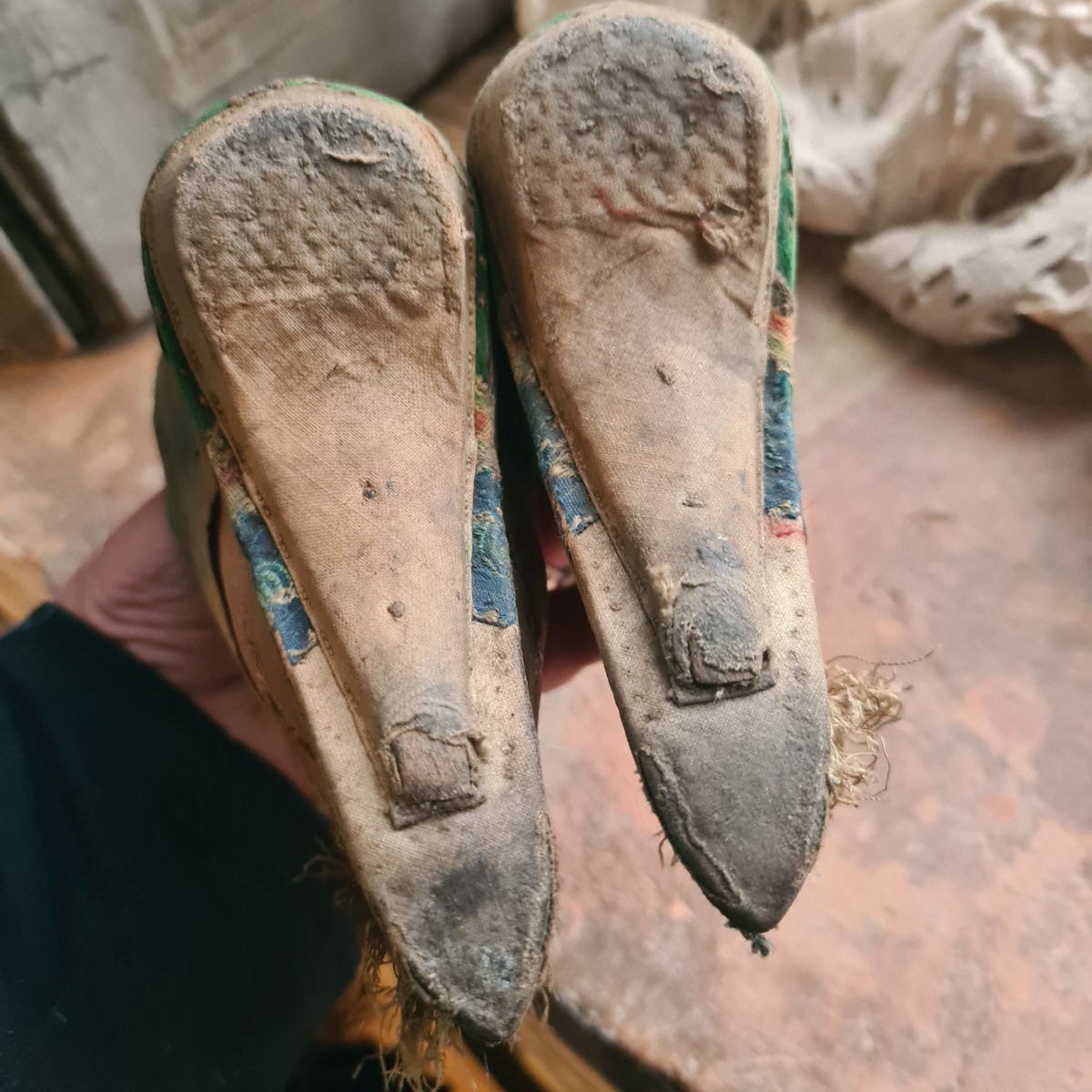 Antiche scarpe cinesi-photo-3