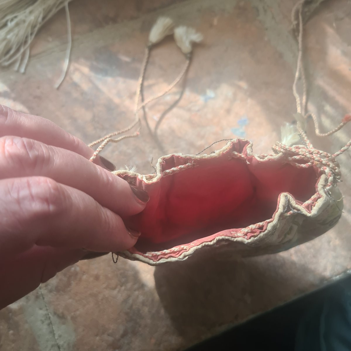 Antica borsetta ricamata del 700-photo-4