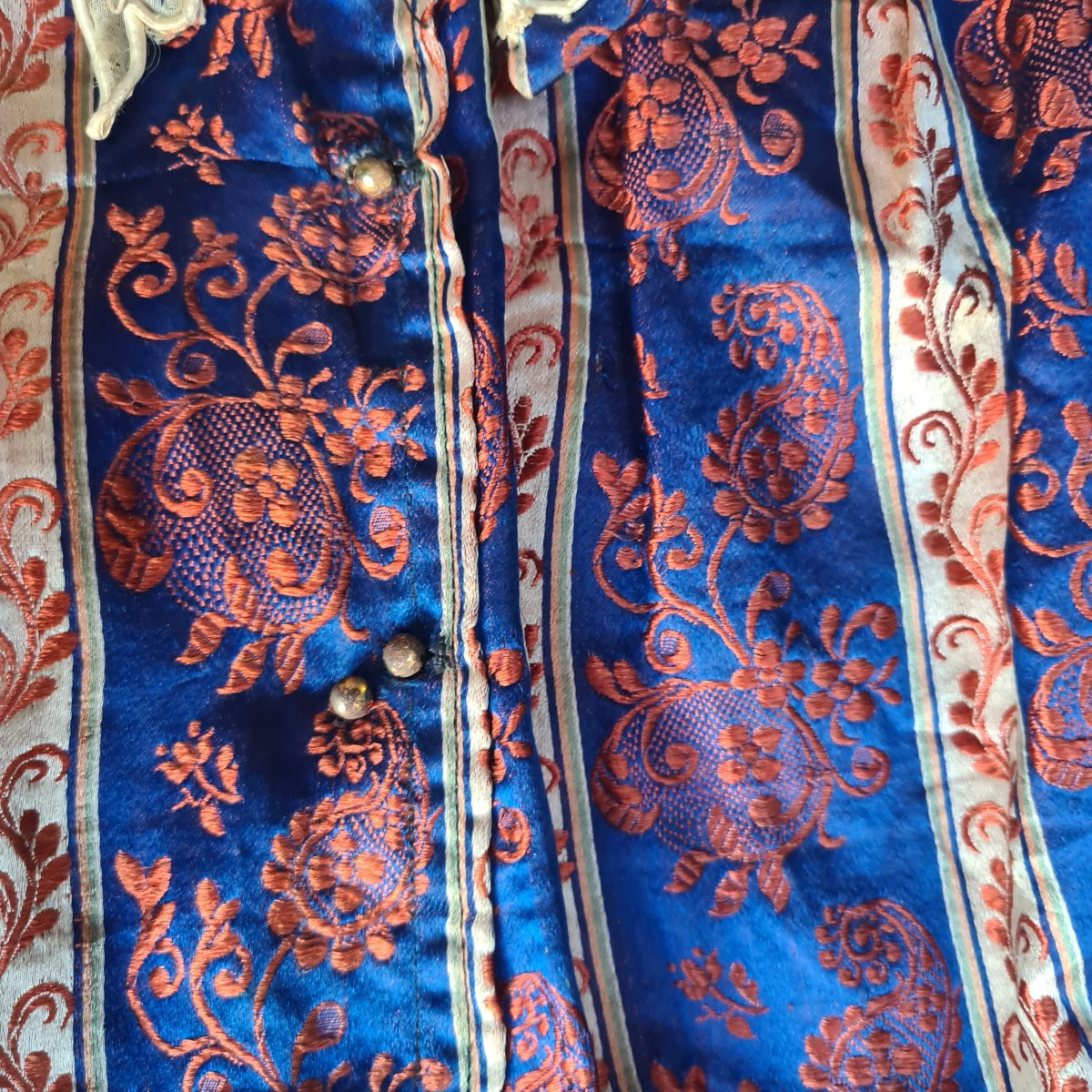 Antico corpetto da donna in seta-photo-2