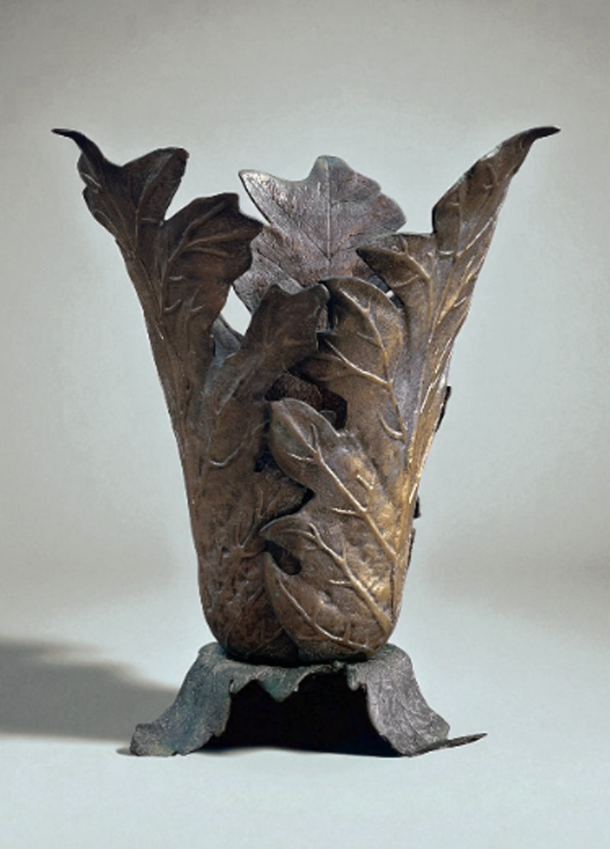 Portaombrelli in bronzo decorato a foglie – Italia,  1970 circa