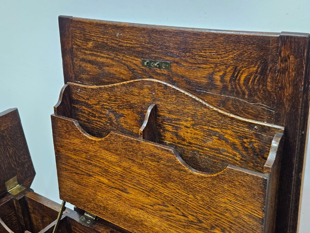 Raffinato scrittoio antico in rovere, risalente ai primi del XX secolo.-photo-6