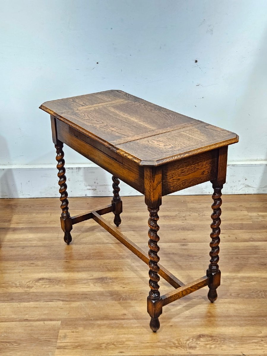 Raffinato scrittoio antico in rovere, risalente ai primi del XX secolo.-photo-7