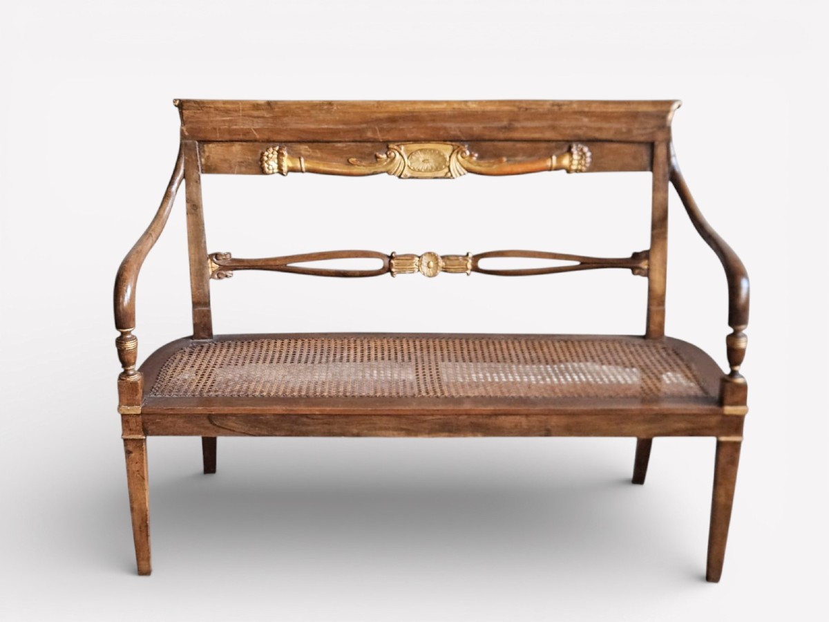 Divanetto Impero con seduta in paglia di Vienna