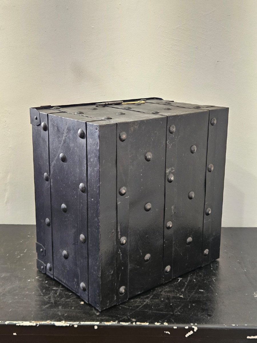 Cassaforte borchiata – fine XIX secolo-photo-2