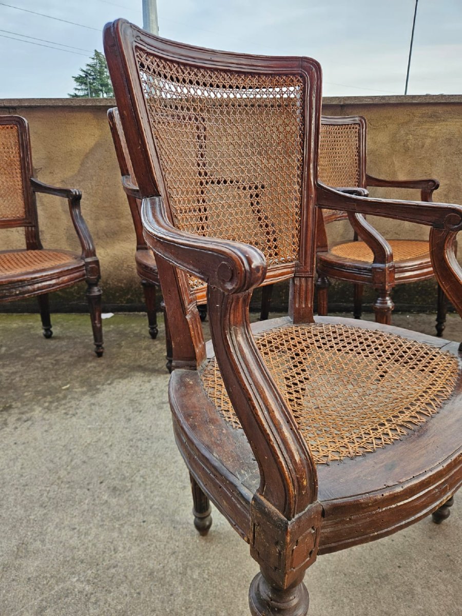 Serie di 7 poltroncine Luigi XVI in noce-photo-5