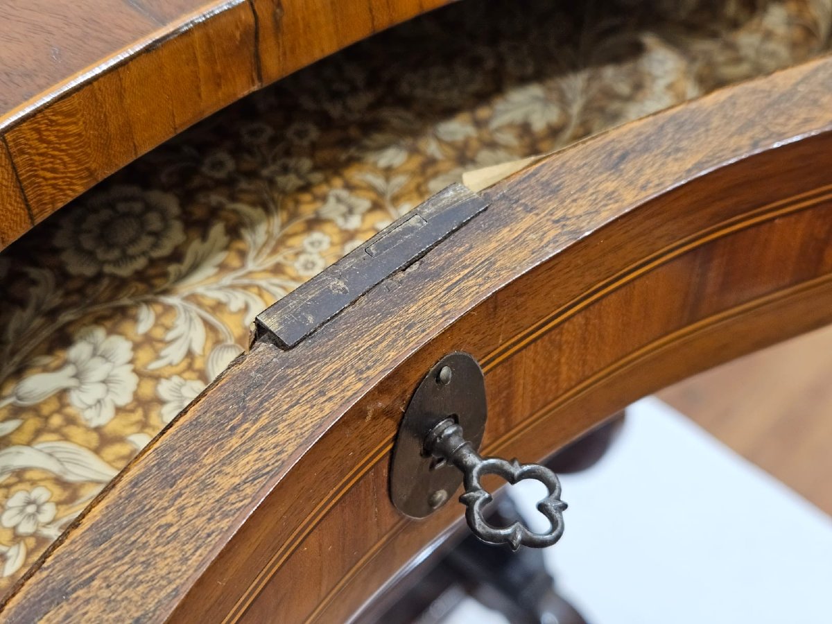 Tavolino a fagiolo lastronato e intarsiato – XVIII secolo-photo-6