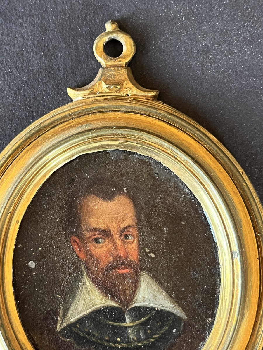Coppia di miniature del XVII secolo dipinte su rame con cornici in bronzo.-photo-2