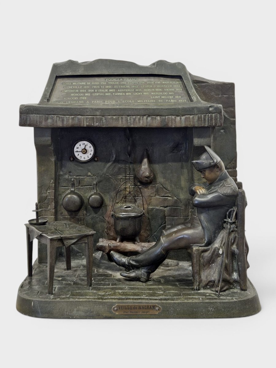 Bronzo di Napoleone con orologio integrato, Francia, fine XIX secolo