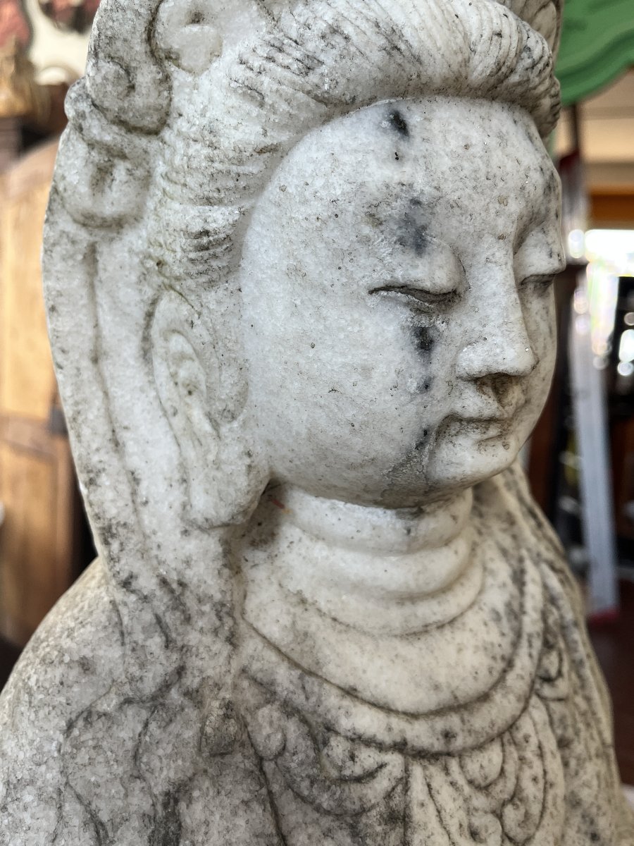 Scultura in marmo bianco raffigurante Guanyin – Prima metà del XX secolo-photo-4