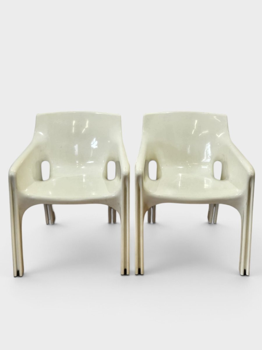 Coppia di sedie "Gaudì" di Vico Magistretti per Artemide – Anni '70