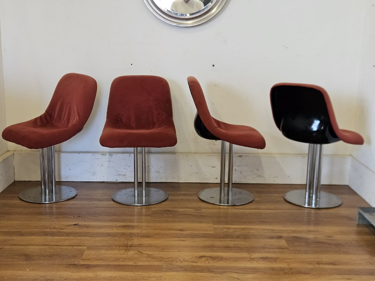 Tavolo con 4 sedie design – Anni '70-photo-8