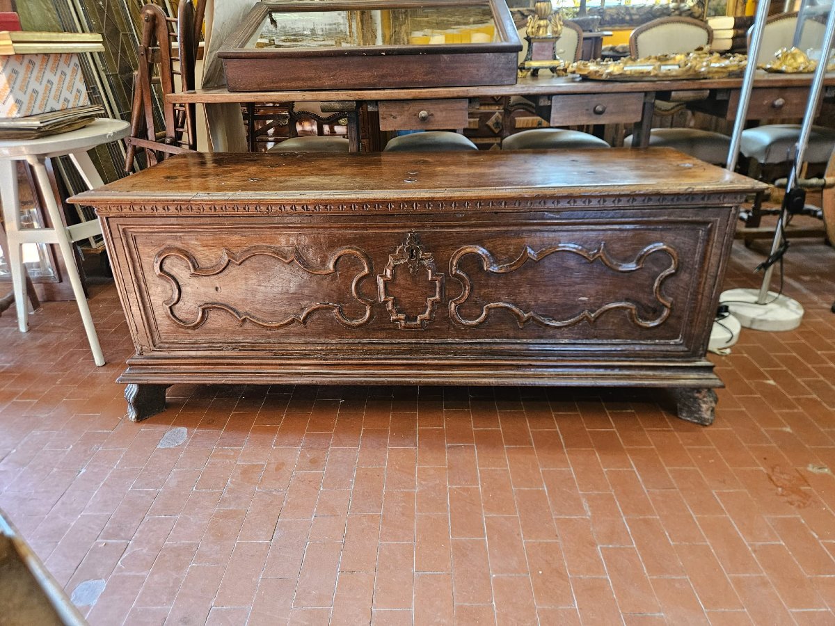 Cassapanca in noce – XVIII secolo-photo-7