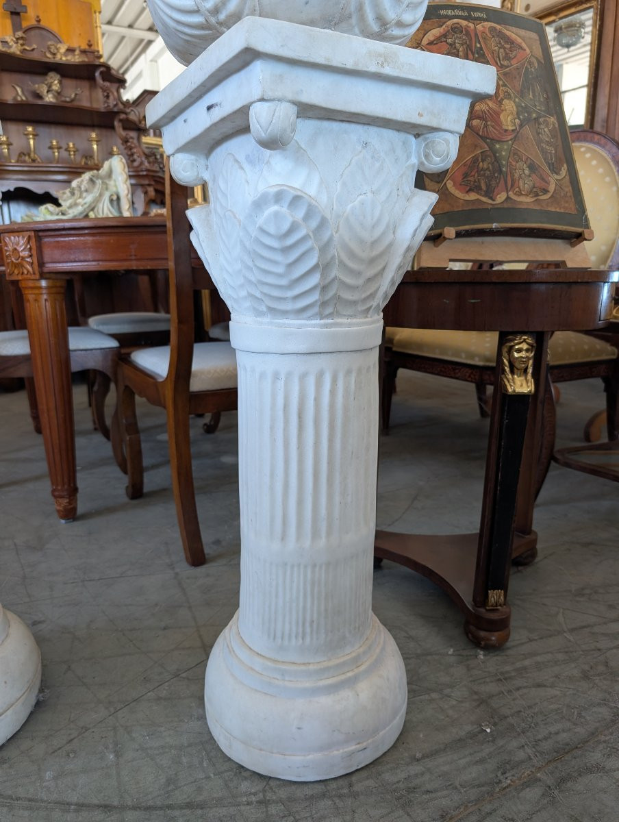 Coppia di colonne con vaso in marmo bianco – primi anni del Novecento-photo-5
