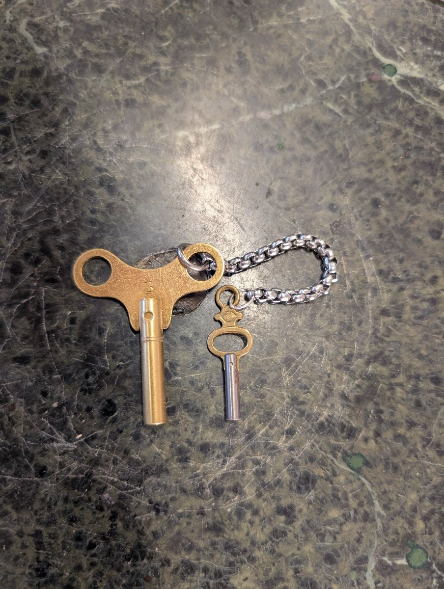 Pendule de Voyage in Bronzo Dorato – Scappamento ad Ancora, Suoneria ai Quarti, Sveglia e Calen-photo-7
