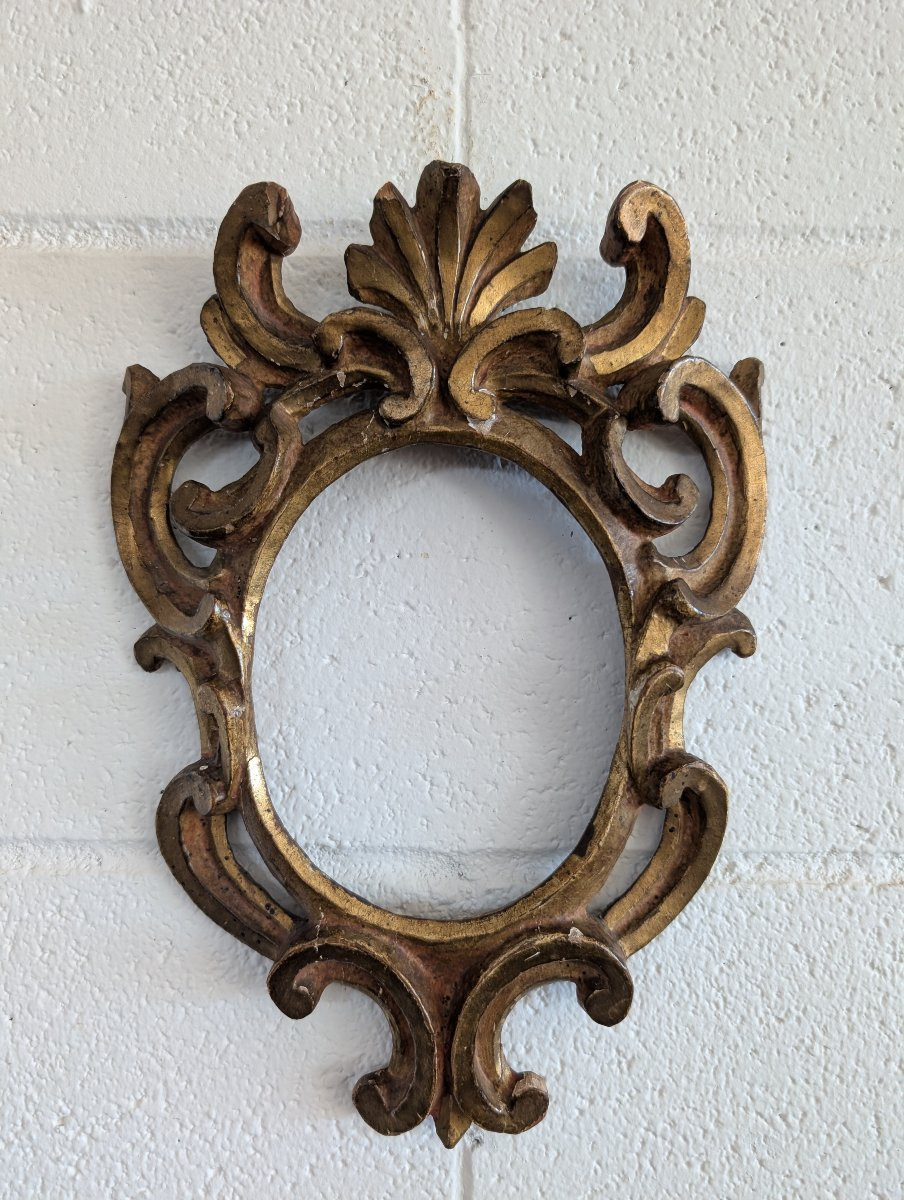 Cornice ovale fiorentina in legno scolpito e dorato – Fine XVII secolo-photo-3