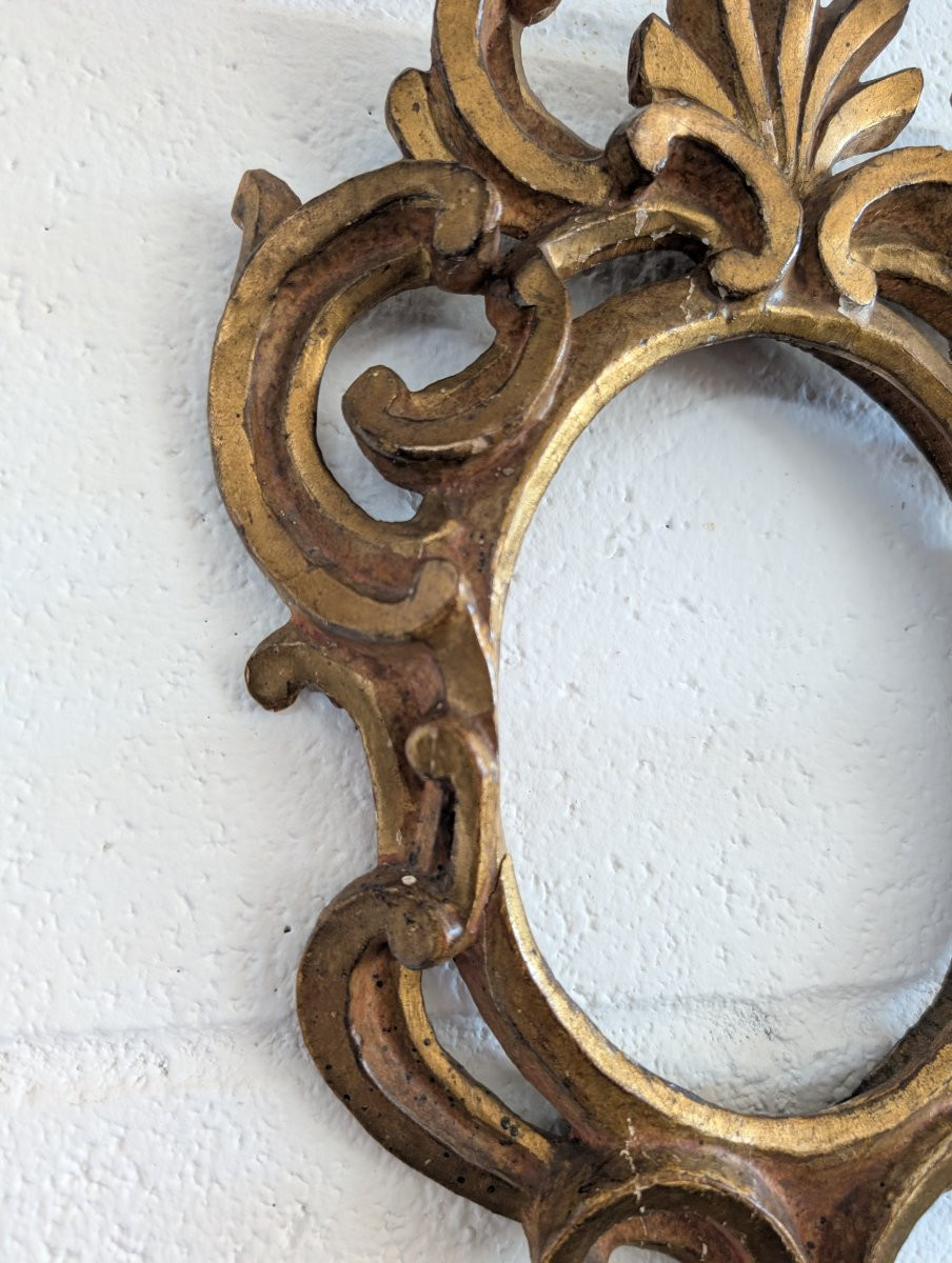 Cornice ovale fiorentina in legno scolpito e dorato – Fine XVII secolo-photo-6