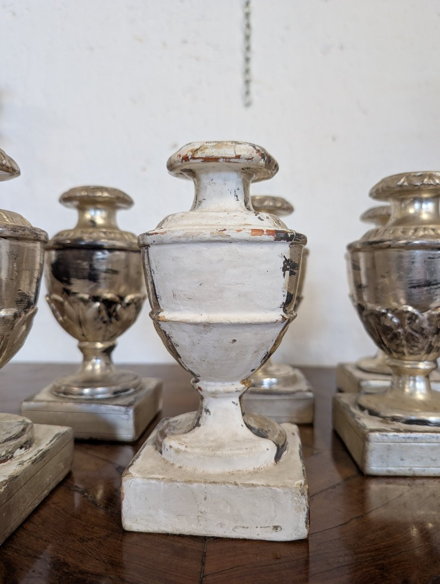 Gruppo di sei porta palme in legno scolpito e argentato-photo-4