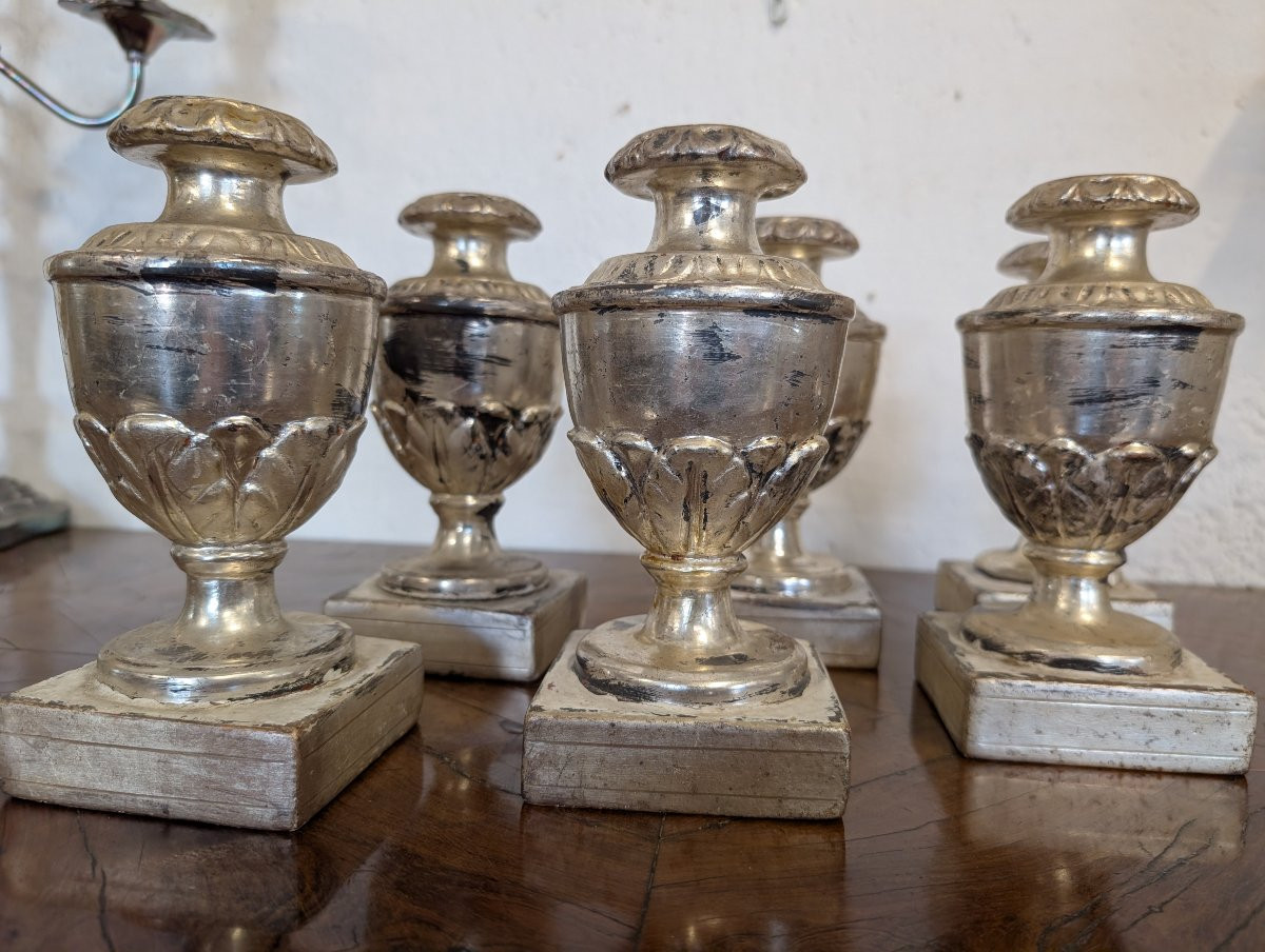 Gruppo di sei porta palme in legno scolpito e argentato-photo-4