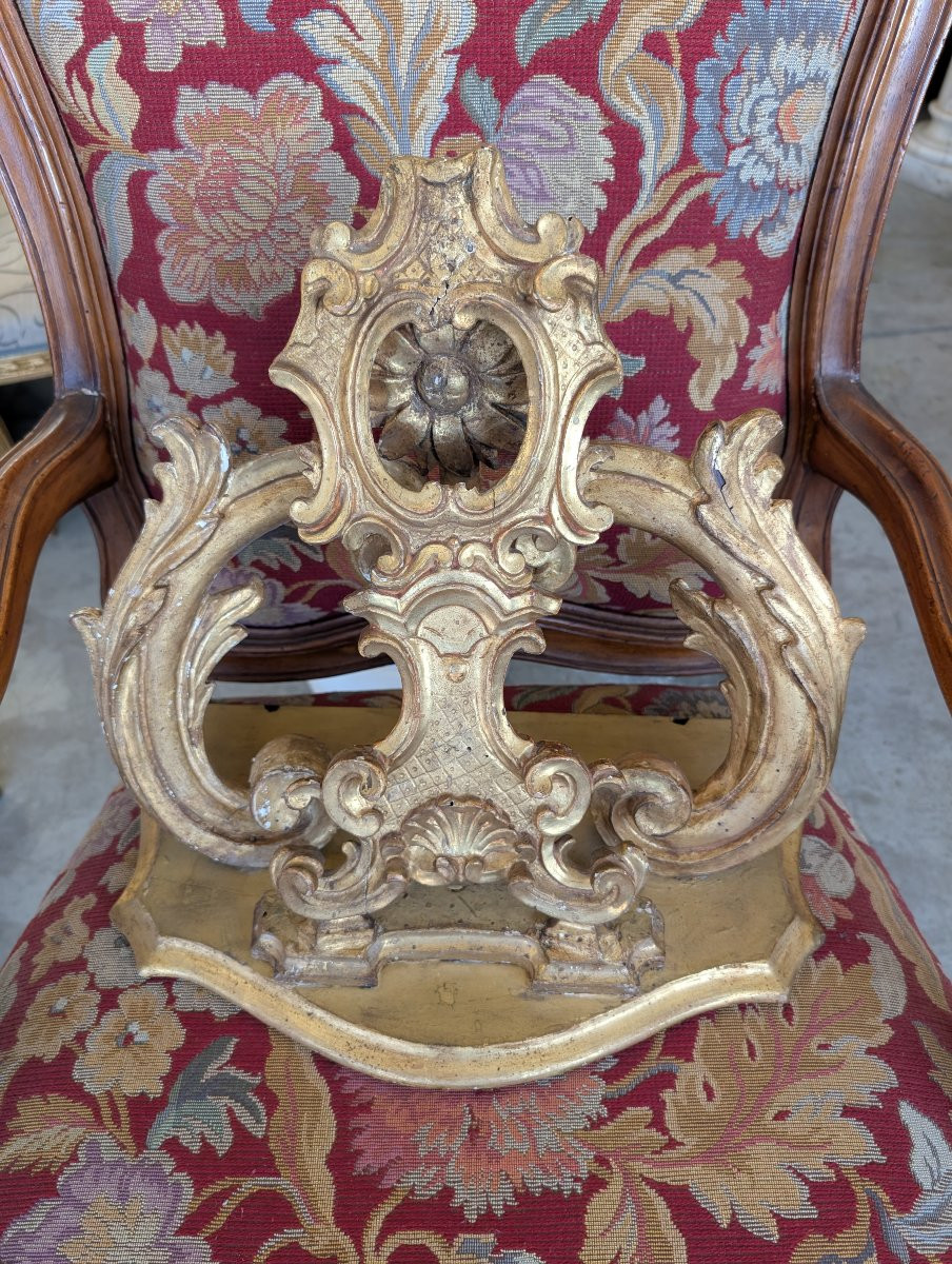 Mensola a muro con elementi intagliati e dorati del XVIII secolo-photo-6