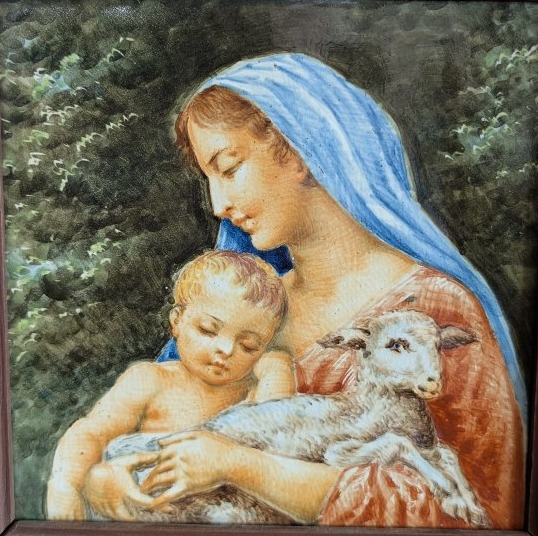 Placca in maiolica Molaroni, Pesaro – Madonna con Bambino e Agnello Inizi del XX secolo-photo-3
