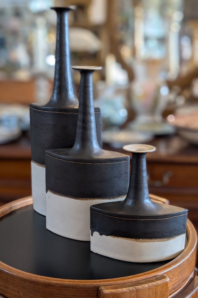 Bruno Gambone – Tre bottiglie in ceramica-photo-2