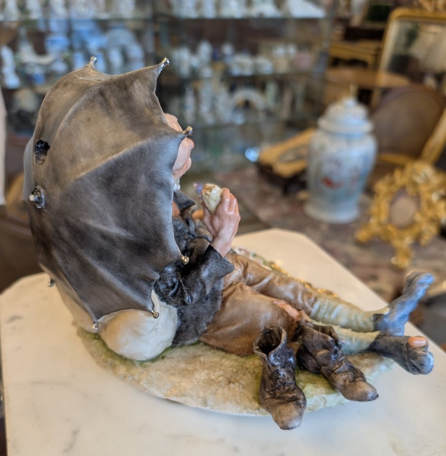 Giuseppe Cappè – Figura con ombrello-photo-4