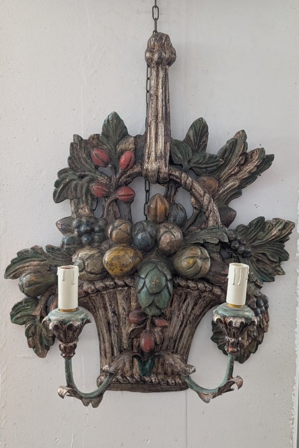 Coppia di applique in legno scolpito, argentato e policromo – Metà XX secolo-photo-3