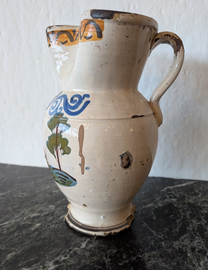 Brocca in maiolica policroma – Italia centro-meridionale, XVIII secolo-photo-3