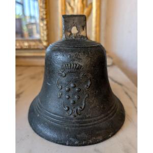 Campana in bronzo con stemma mediceo