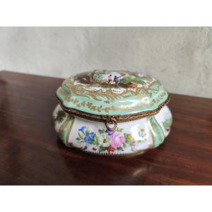 Paris Porcelain Box, Hand-decorated, 20th Century