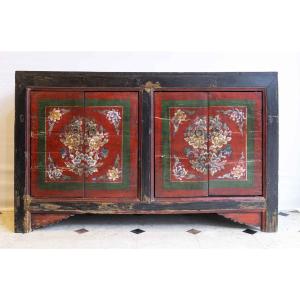 Antique Chinese 4 Door Buffet