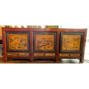 Antique Chinese Sideboard With 3 Doors And 3 Drawers