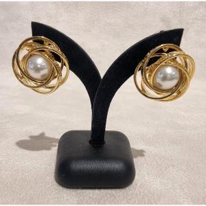Chanel Pair Of Earrings 