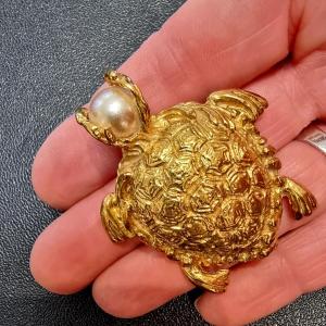 Ysl Yves Saint Laurent Vintage Turtle Pendant Brooch 1970