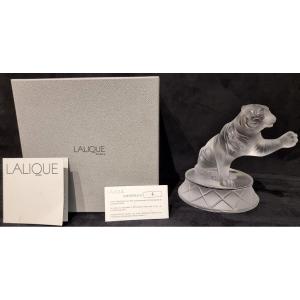 Lalique Tiger Tigrou Crystal Sculpture 