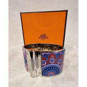 Hermès Hinge Cuff Bracelet, Palladium Silver & Enamel