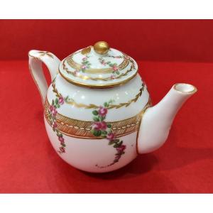 Manufacture De Locré - Globular Jug And Its Lid - Eighteenth Century.