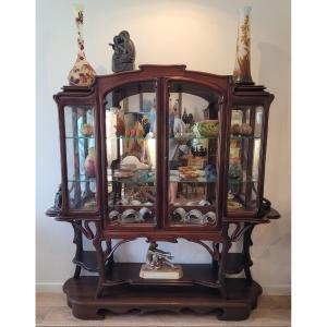 Superb Art Nouveau Showcase