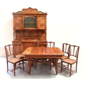 Aet-nouveau Period Dining Room