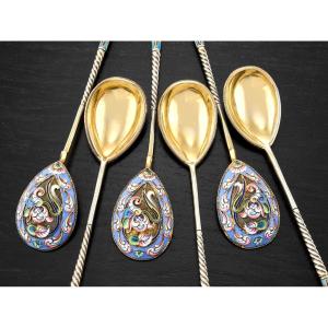 Dimitri Nikolaiev: Russian Set Of 6 Solid Silver, Vermeil And Enamelled Spoons Moscow 1908
