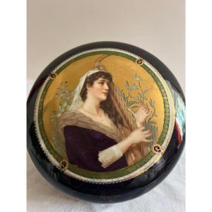 Porcelain Bomboniere Vienna Hand Painted.