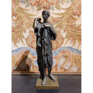 Bronze Representing Artemis – Auguste Maximilien Delafontaine – 19th Century