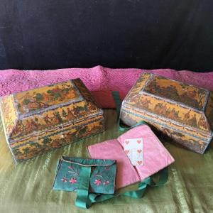 Paire de boîtes à Perruque 18ème arte povera