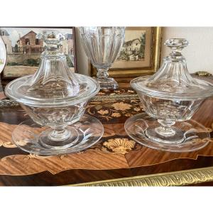 Pair Of Side-by-side Crystal Drageurs With Baccarat Display Stands ?