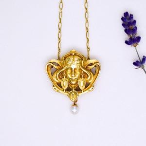 Art Nouveau Pendant