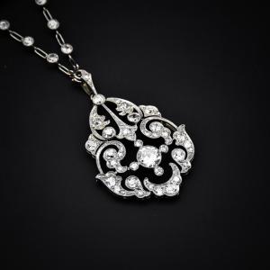 Belle époque Diamond And Platinum Pendant With Its Original Chain – Early 20th Century
