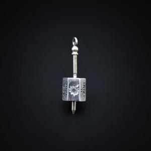 Silver Sentimental Spinner Pendant "he Loves Me, A Little, A Lot" - France, 19th Century